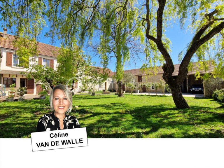 Propriété d’exception avec jardin et nombreuses dépendances ! – 9 pièces – 6 chambres – 200 m²