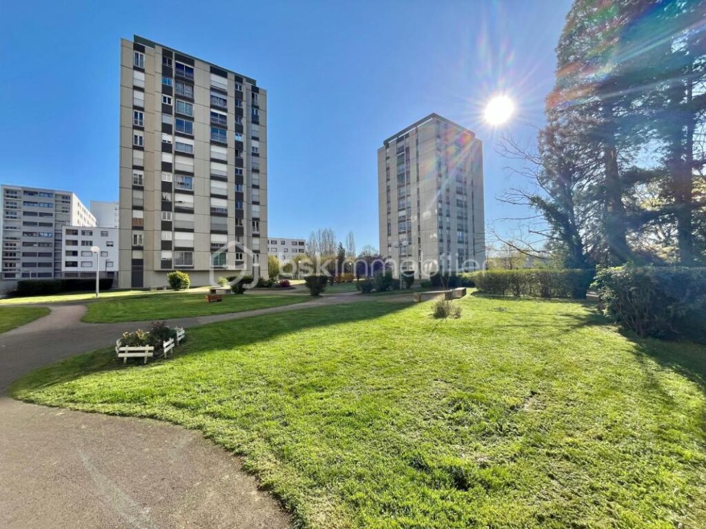 DIJON : Appartement 3 pièces 64m2 – 2 chambres vue dégagée, parking – 3 pièces – 2 chambres – 64 m²