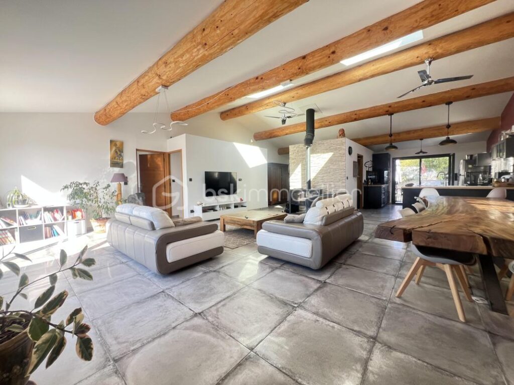 DOMAINE D’EXCEPTION 215m² – VUE CÉVENNES – SPA & GÎTE – 8 pièces – 4 chambres – 215 m²