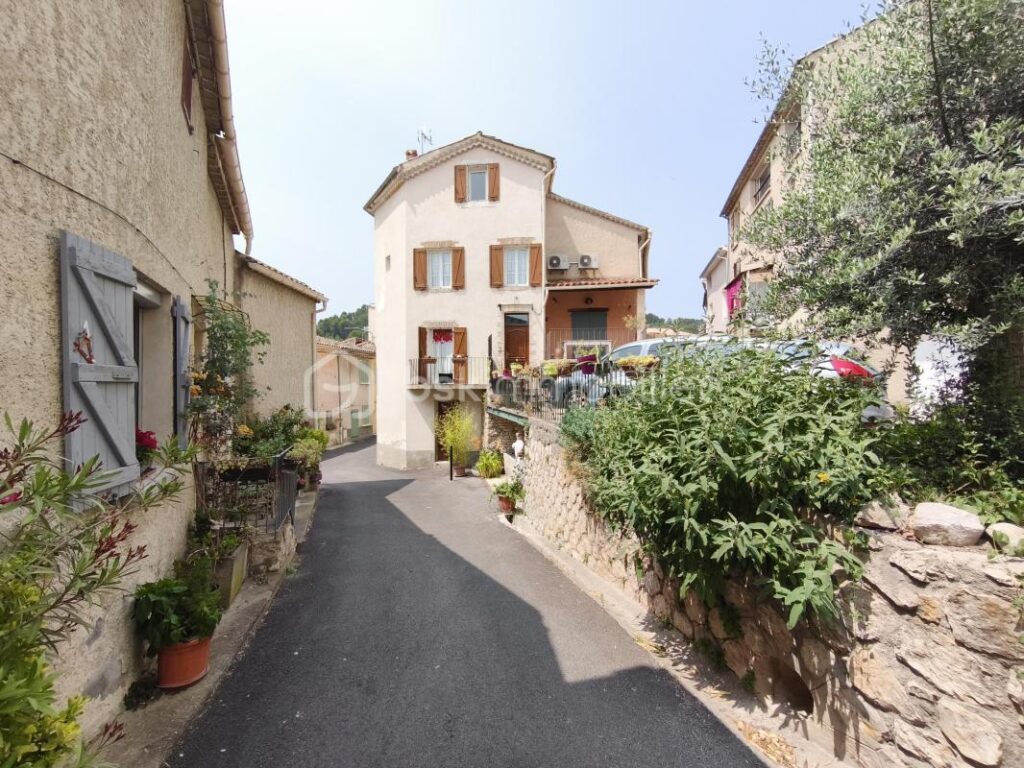 Maison Type 5 110 m² avec garage – 5 pièces – 4 chambres – 95 m²