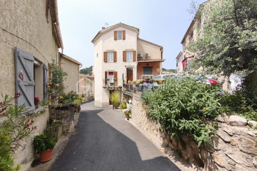Maison à vendre à Sainte tulle