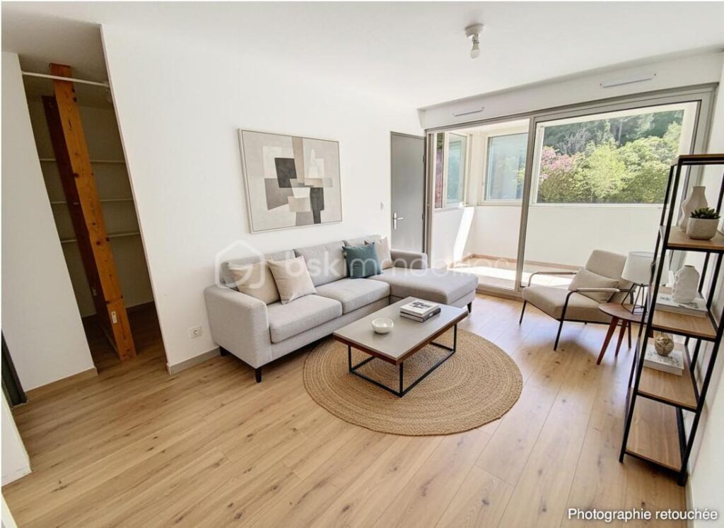 *** SETE – APPARTEMENT AVEC VUE – PLAVE DE PARKING PRIVATIVE – IDEAL PRIMO *** – 2 pièces – 1 chambre – 26 m²