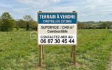 TERRAIN CONSTRUCTIBLE PROCHE MONNAIE – NR pièces – NR chambres – 1349 m²