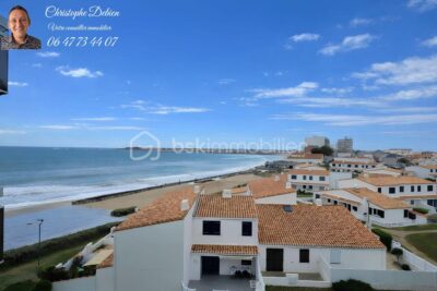 GRANDE PLAGE – DERNIER ÉTAGE – VUE MER – T3 RÉNOVÉ – PARKING – SAINT-GILLES-CROIX-DE-VIE – 3 pièces – 2 chambres – 43 m²