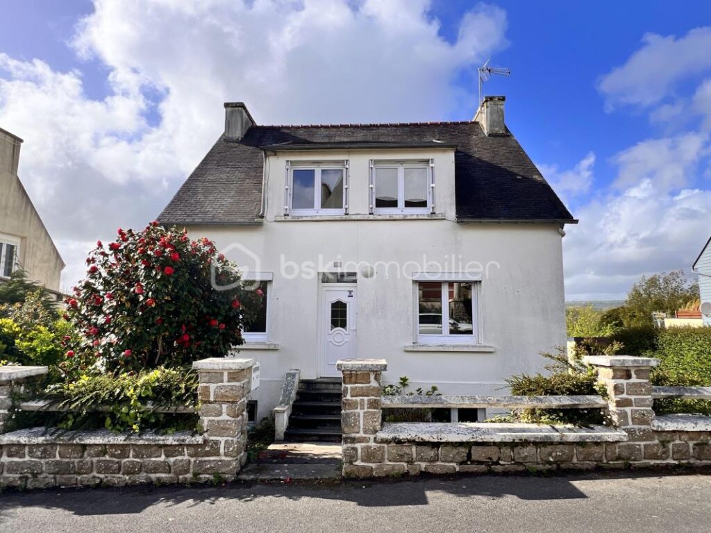 Maison de 4 chambres avec jardin – 4 pièces – 4 chambres – 100 m²