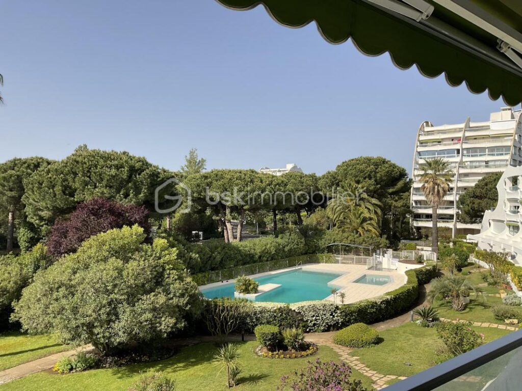 Un cocon avec parking, coté sud – 2 pièces – 1 chambre – 35 m²