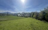 SUPERBE VUE SUR LES MONTAGNES – NR pièces – NR chambres – 3000 m²