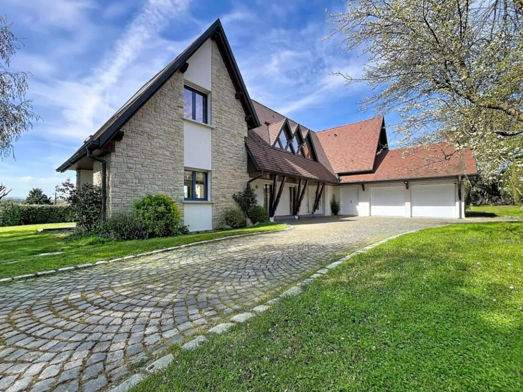 Maison à vendre Galfingue – 8 pièces – 5 chambres – 230 m²