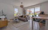 Superbe T3 récent (62m²) avec terrasse, vue montagnes, place de parking privative en sous-sol – Poisy (Brassilly) – 3 pièces – 2 chambres – 62 m²