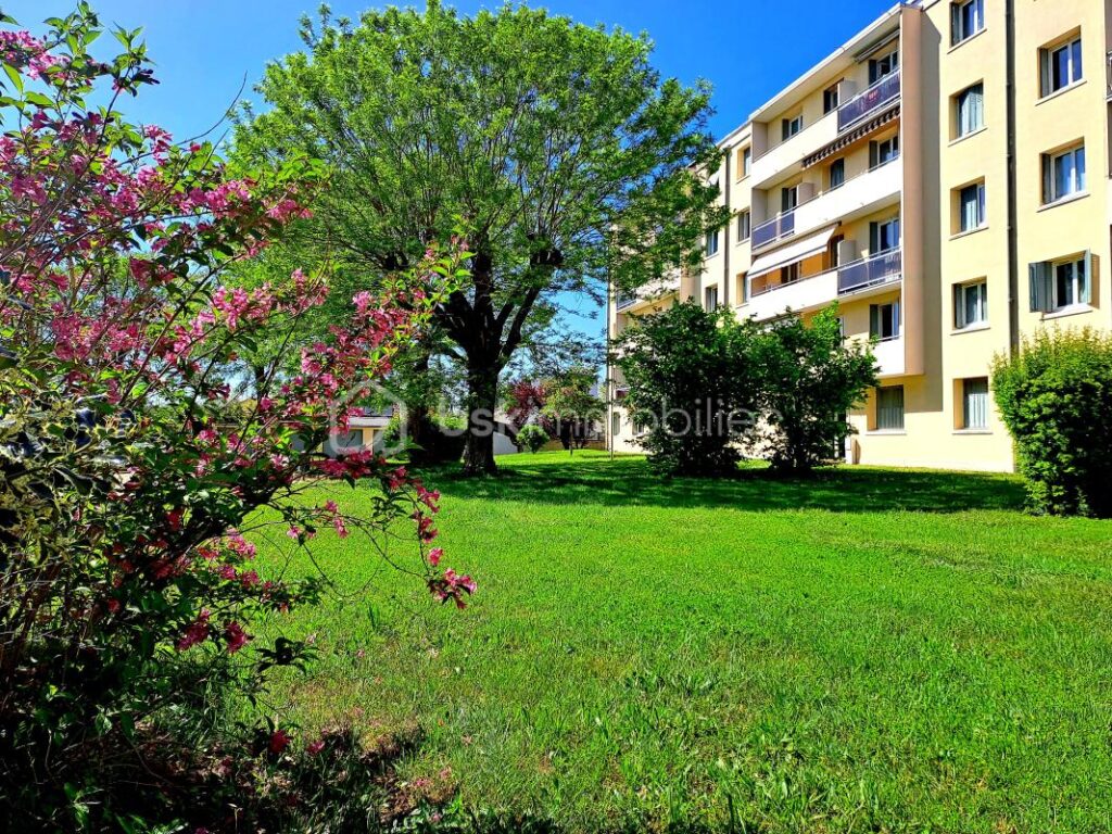 CONFORTABLE T2 – COSY – 57 m2 – BIEN AU CALME ET TRES CHARMANT – – 2 pièces – 1 chambre – 57 m²