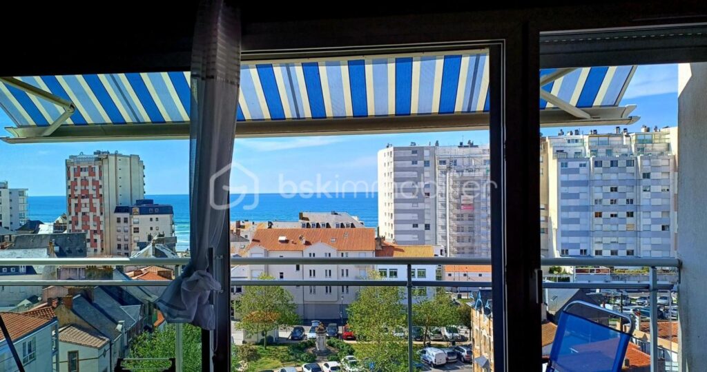 A VENDRE- Les Sables d&rsquo;Olonne- Le Remblai – 2 pièces – 1 chambre – 53 m²