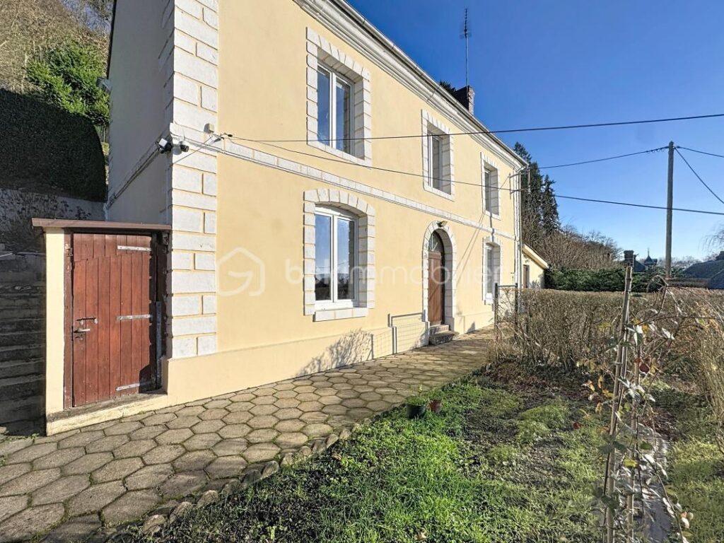 Maison 4 chambres rénovée avec Sauna – 5 pièces – 4 chambres – 145 m²