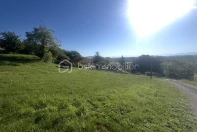 Terrain constructible Rochemaure (07) – NR pièces – NR chambres – 842 m²