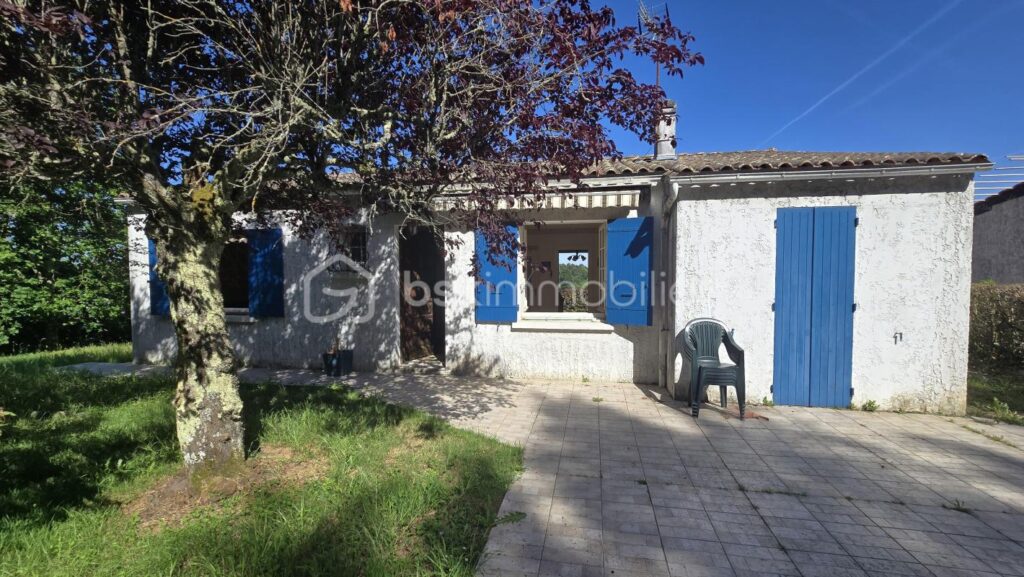 Maison de plain-pied à rénover – 3 chambres – Vue dégagée campagne – 5 pièces – 3 chambres – 90 m²