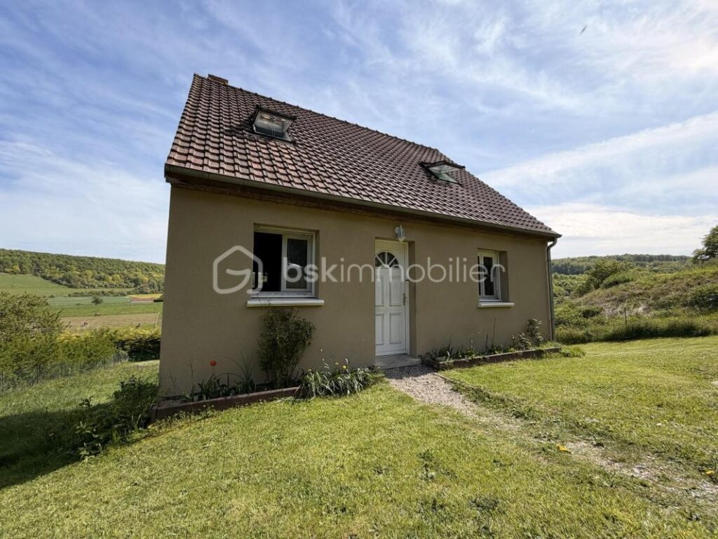 Maison sur sous sol complet 3 chambres – 4 pièces – 3 chambres – 81 m²