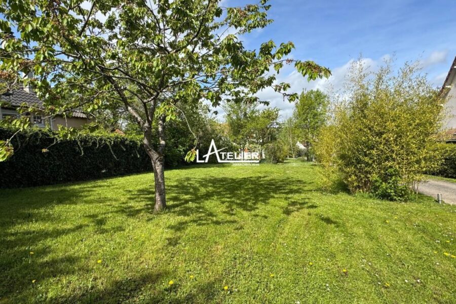Terrain à vendre à Marly le roi — Vue nature — photo 1