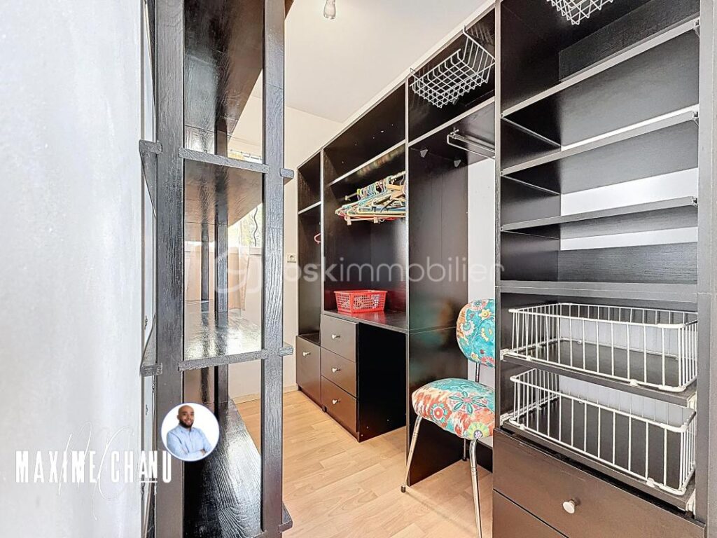 Maison à Saint Privat de Champclos sur 2000 m2 de terrain – 3 pièces – 2 chambres – 75 m²