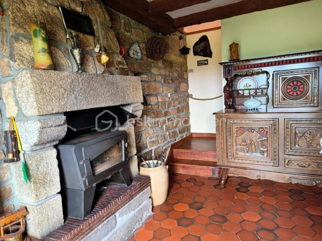 Maison néo-bretonne avec vue mer à Kerlouan – 5 pièces – 3 chambres – 117 m²