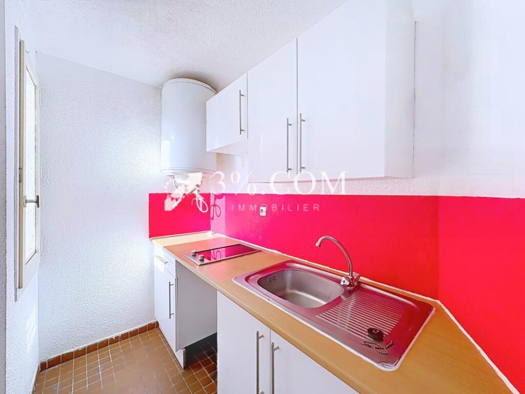 Appartement T2- belle vue sur le Port & les bateaux – parkin – 3 pièces – 1 chambre – 43 m²