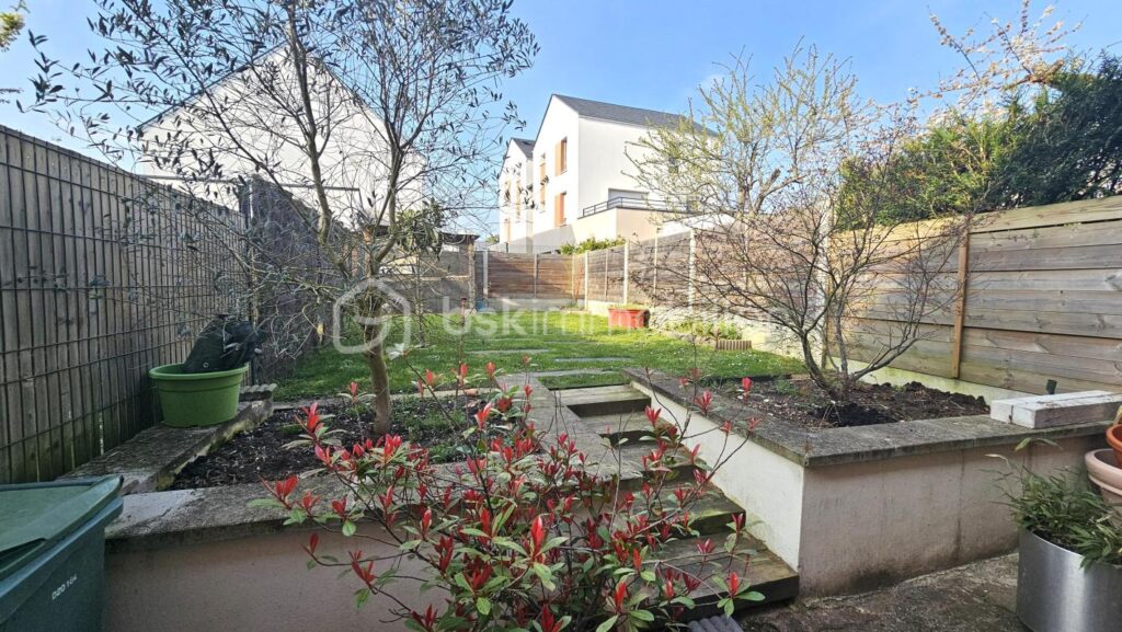 À Vendre – Maison familiale au cœur de Saint‑Jean‑de‑Braye – 5 pièces – 4 chambres – 100 m²