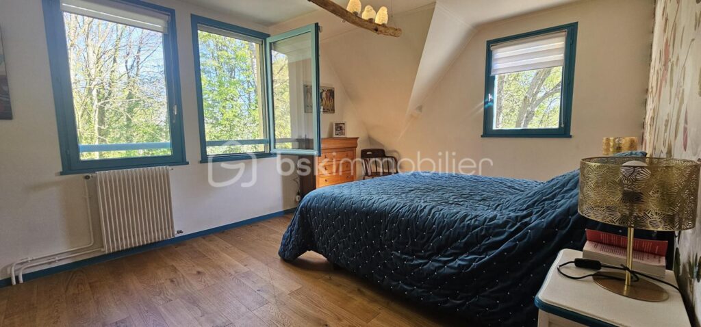 COUP DE COEUR – 6 pièces – 4 chambres – 151 m²