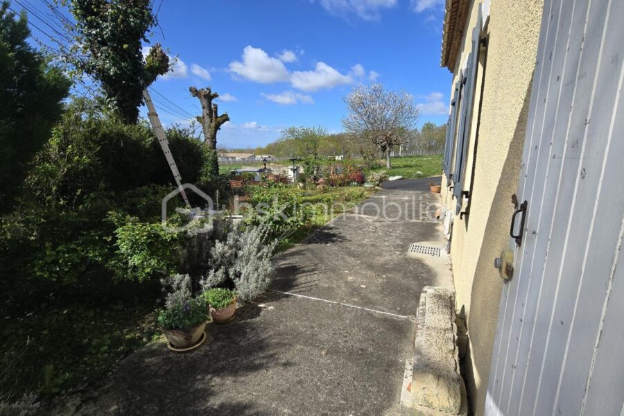 Maison à vendre à Saint bonnet sur gironde