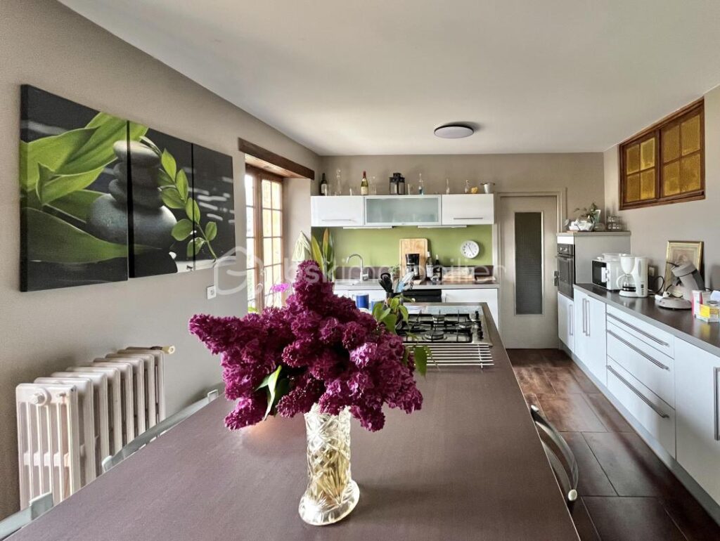 Maison de Maître 600m² 7 chambres – 10 pièces – 7 chambres – 600 m²