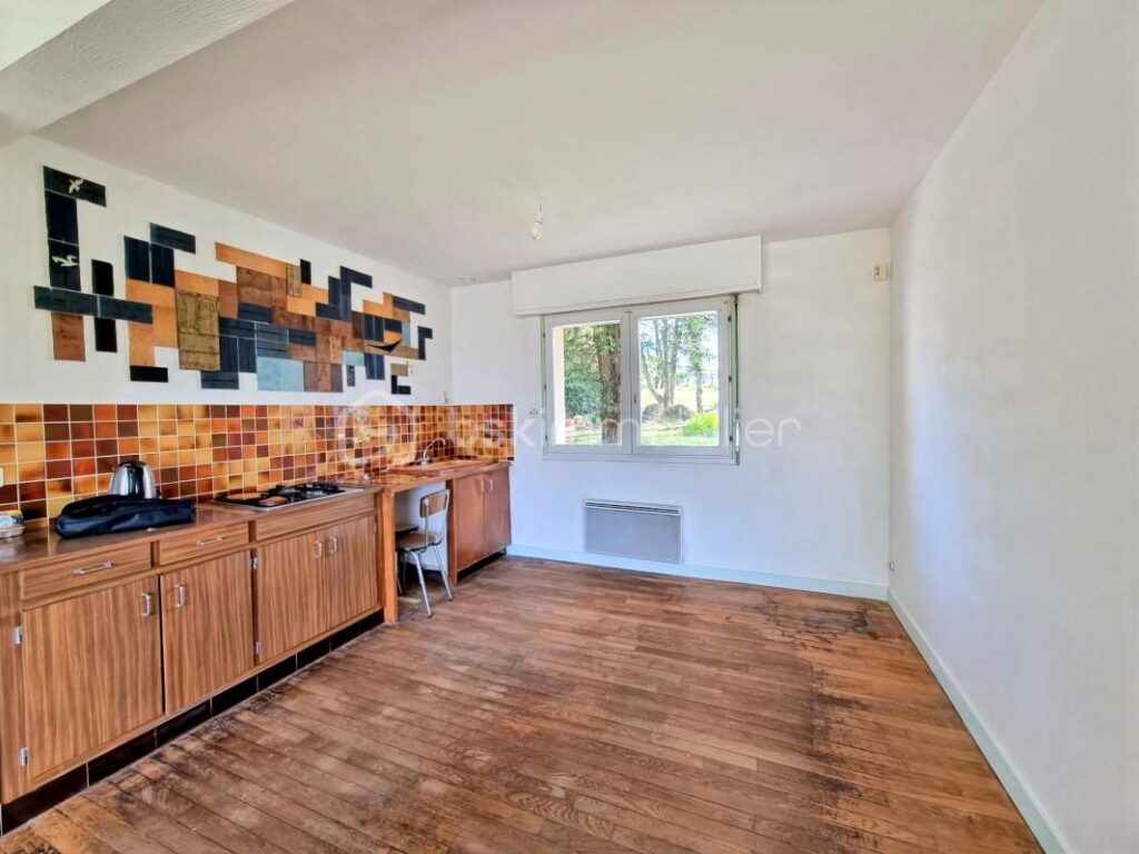 MOELAN SUR MER – Kerfany – Maison 71m2 sur plus de 1500m2 de terrain – 3 pièces – 2 chambres – 71 m²