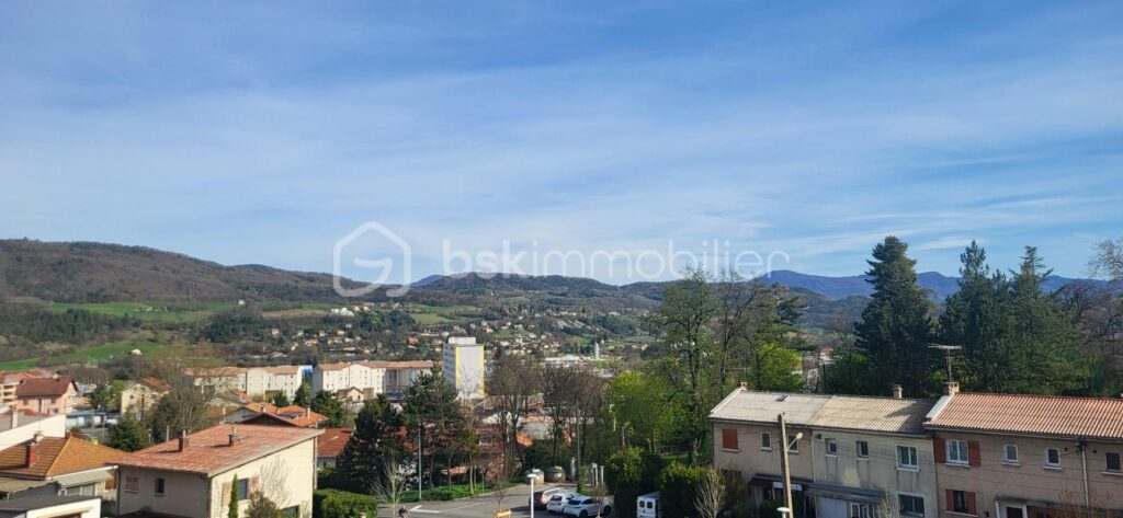 Appartement T4 Lumineux avec Balcon Plein Sud – Gap Sud – 4 pièces – 2 chambres – 74 m²