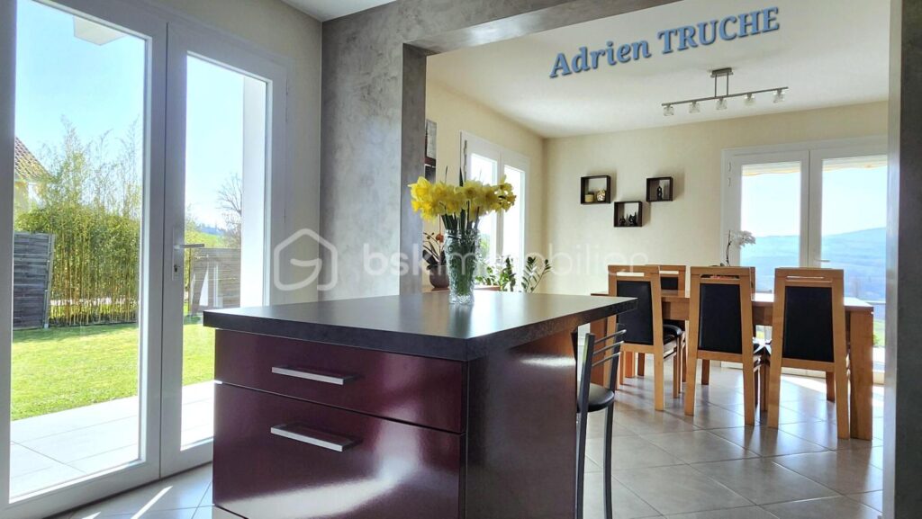 Magnifique cadre panoramique à découvrir – 5 pièces – 3 chambres – 125 m²