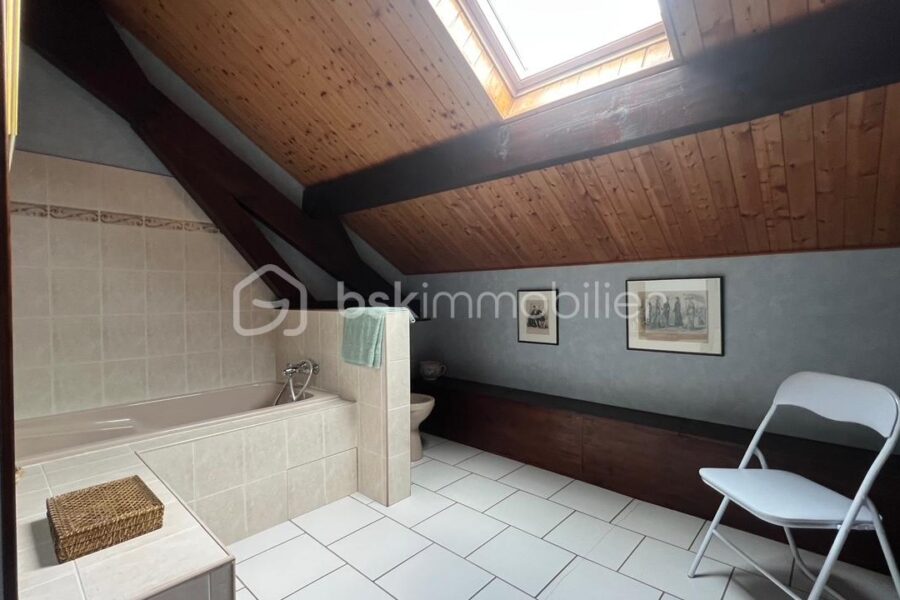 Maison à vendre à Saint julien de raz