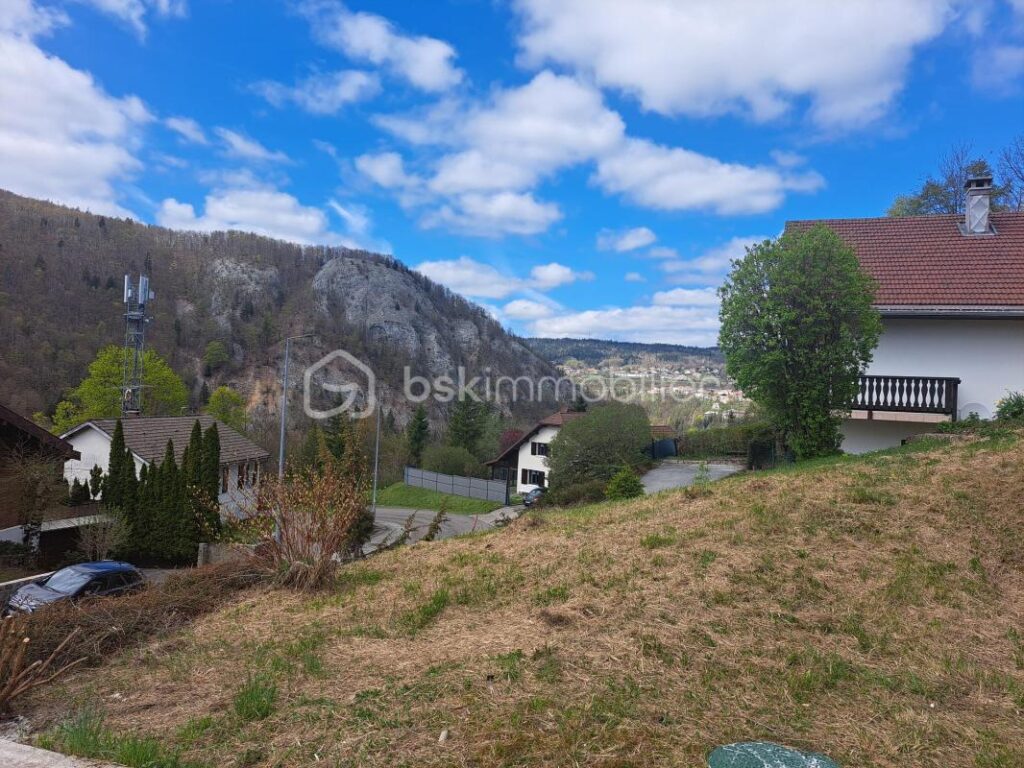 Maison d&rsquo;habitation rénovée 2026 avec vue dégagée en plein sud – 5 pièces – 3 chambres – 116 m²