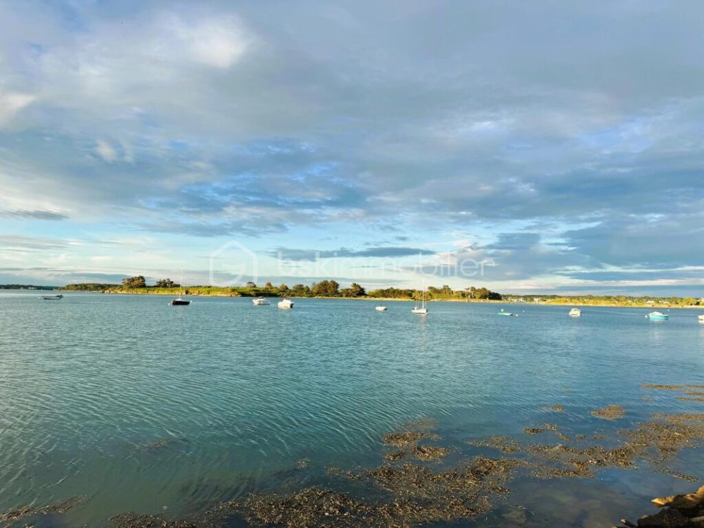 Maison pieds dans la RIA d&rsquo;ETEL – 5 pièces – 3 chambres – 80 m²