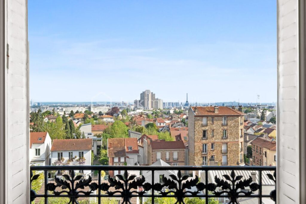 DUPLEX familial aux portes du Bois de Clamart avec vue dégagée sur Paris – 4 pièces – 3 chambres – 100 m²