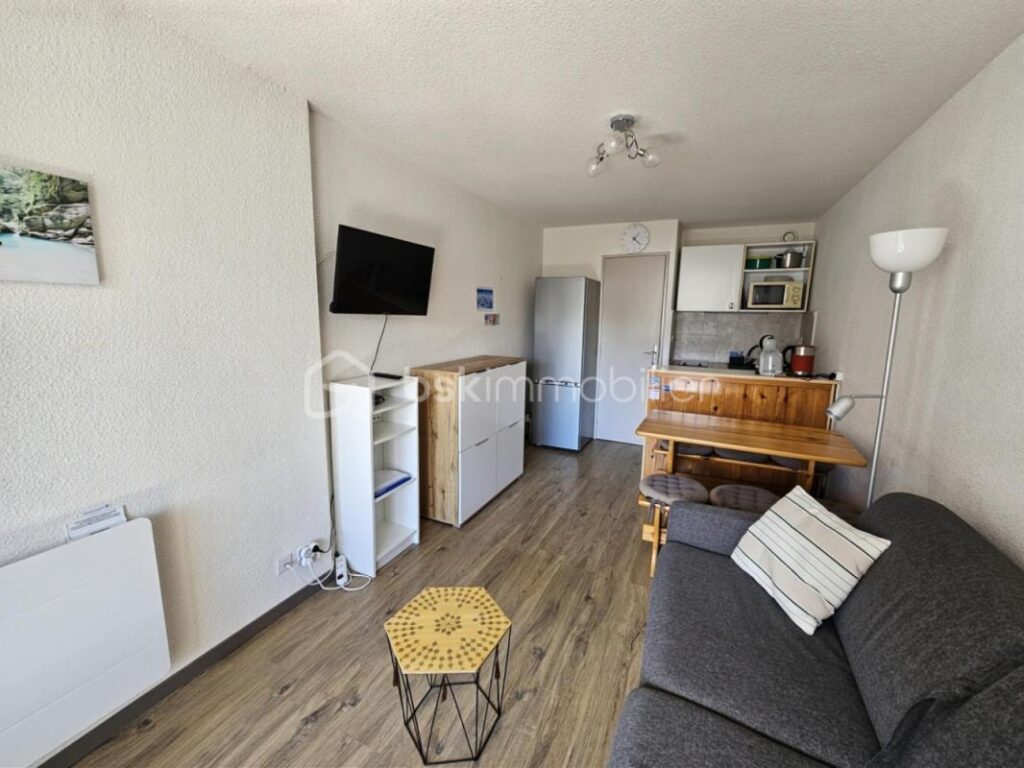 **EXCLUSIVITÉ – Studio avec coin cabine – Vue montagnes exceptionnelle** – 1 pièce – NR chambres – 21 m²