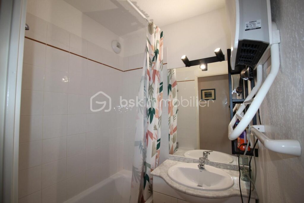 Appartement T2 + coin montagne avec terrasse et vue dégagée – Superdévoluy – 2 pièces – 1 chambre – 34 m²