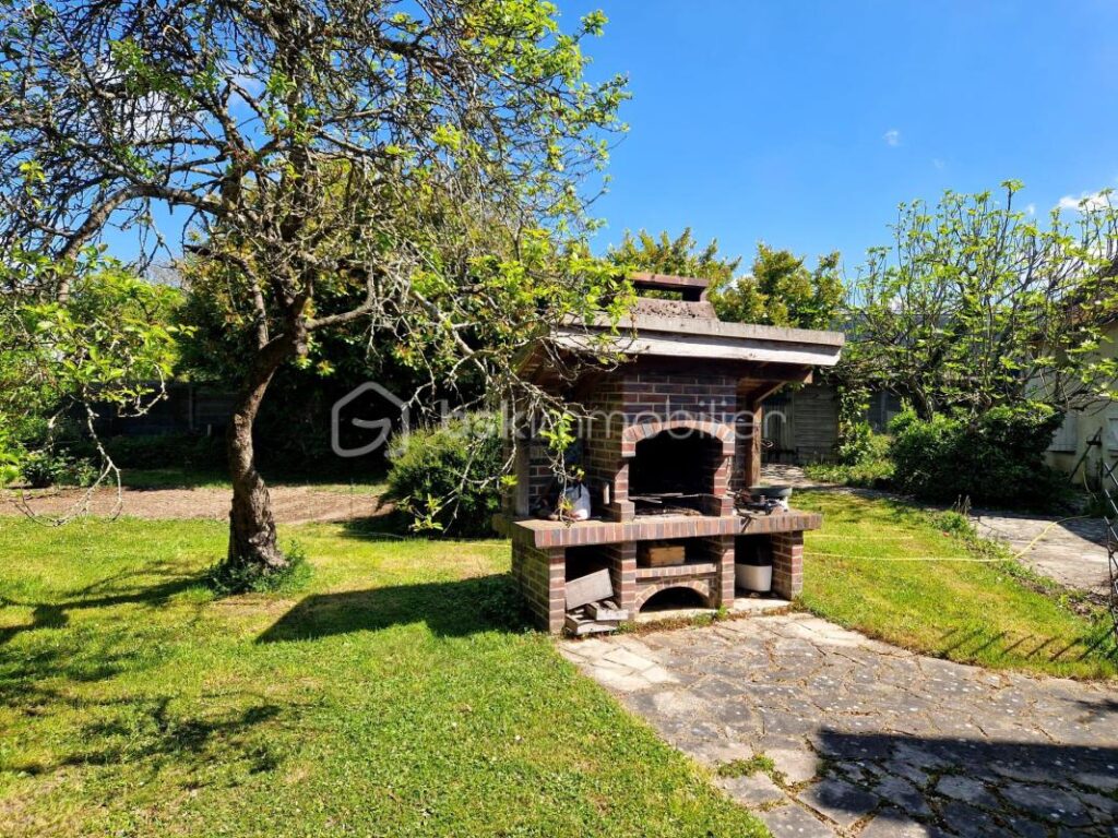 Magnifique propriété avec jardin arboré, au calme et sans vis-à-vis ! – 11 pièces – 7 chambres – 381 m²