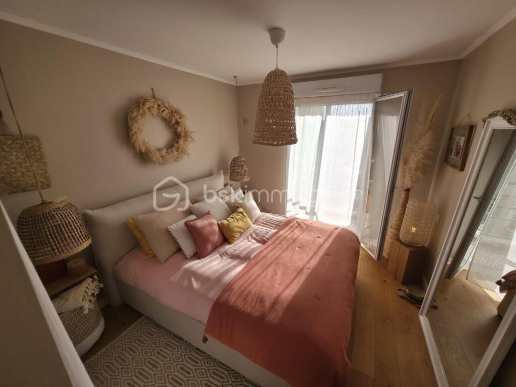 Nice – Corniche Fleurie | 3 pièces 66 m² | Terrasse 16 m² | Vue panoramique | Garage | Piscine – 3 pièces – 2 chambres – 66 m²