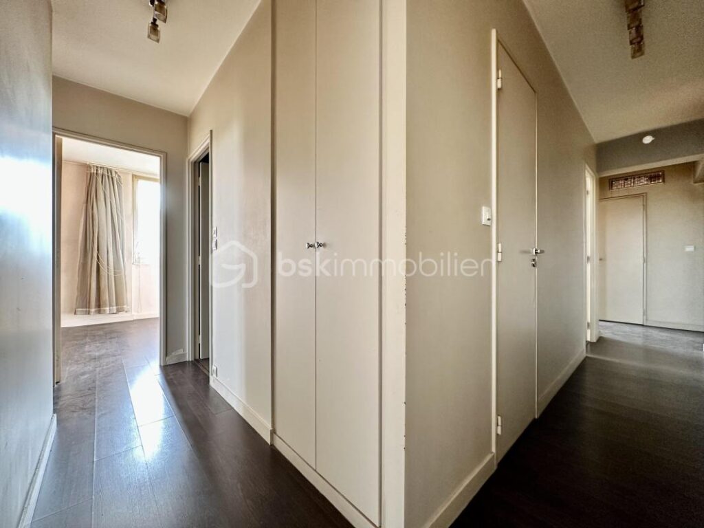 Paris 13e – Grand T4 avec parking et cave – 4 pièces – 3 chambres – 85 m²