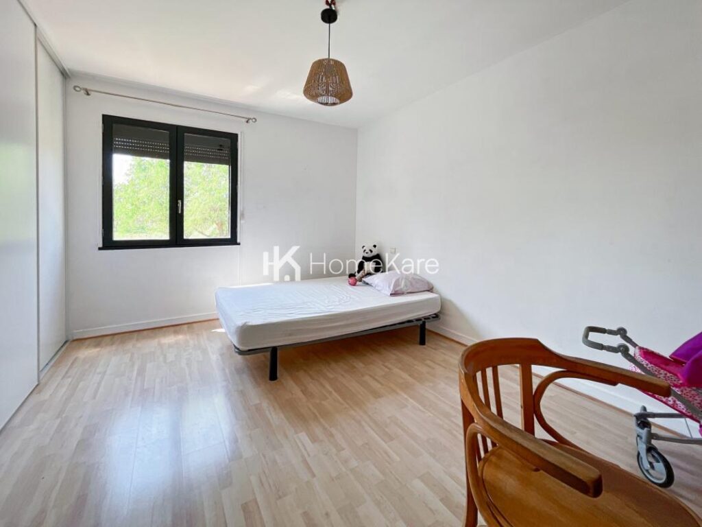 UN BIEN D&rsquo;EXCEPTION ! – 6 pièces – 4 chambres – 200 m²