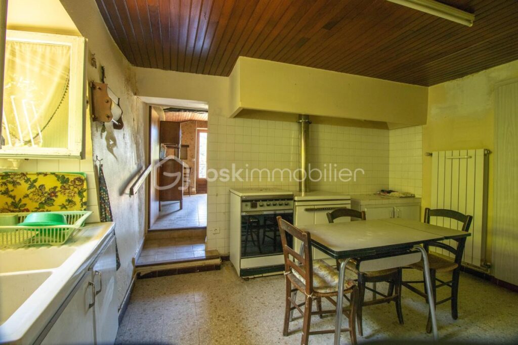 Mas cévenol à rénover – 4 pièces – 3 chambres – 91 m²