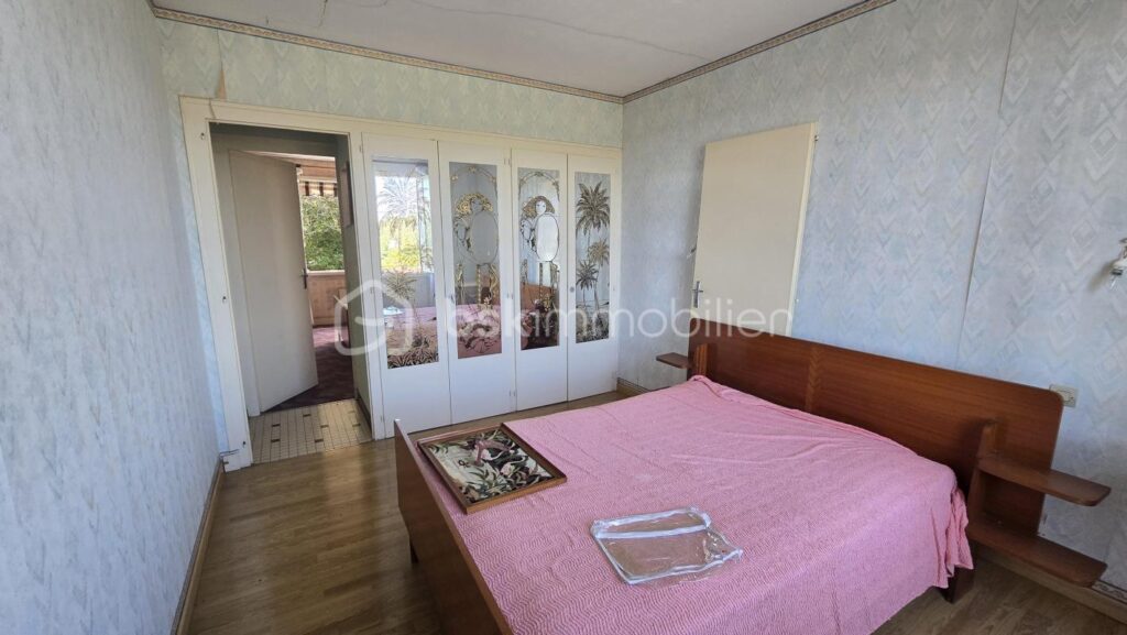 Maison de plain-pied à rénover – 3 chambres – Vue dégagée campagne – 5 pièces – 3 chambres – 90 m²