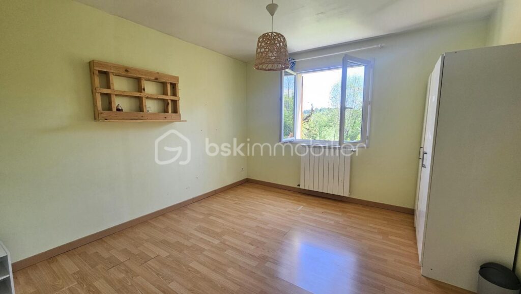 Bien d&rsquo;exception rare à la vente 5 chambres – 7 pièces – 5 chambres – 211 m²