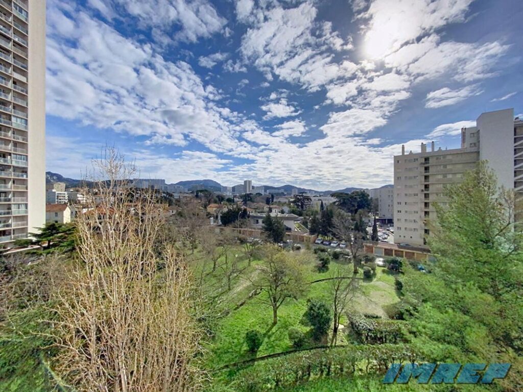 13009 LE PARC SEVIGNE TYPE 4/5 DE 72 m2+ CAVE – 5 pièces – 2 chambres – 72 m²