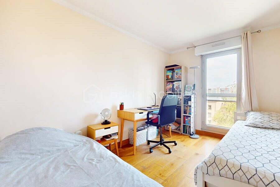 Appartement à vendre à Les lilas