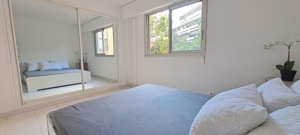 Bel Appartement T2 VUE MER – Quartier LA PLAGE 13008 Marseille – réf : 933 – 2 pièces – 1 chambre – 45 m²