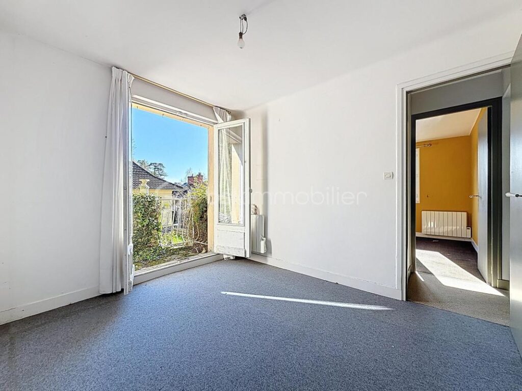 Maison située à quelques pas du centre ville ! – 5 pièces – 4 chambres – 120 m²