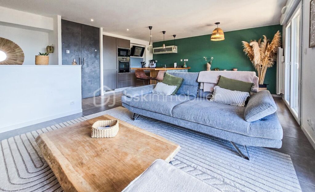 Saint-Martin-d’Uriage – Duplex inversé avec terrasse plein sud et vue montagne exceptionnelle – 3 pièces – 2 chambres – 58 m²