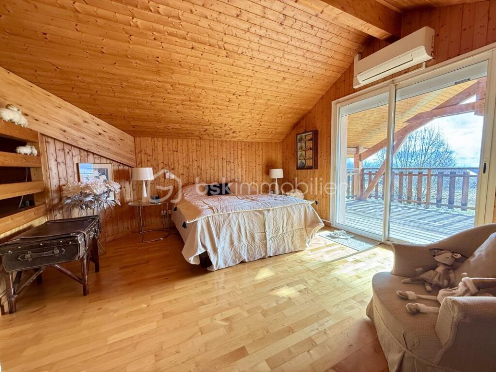 VILLA DE CARACTÈRE 152 M² — GARAGE 79 M² — TERRAIN 3 150 M² — SAINT-CASSIEN, 5 MIN VOIRON / A48 – 5 pièces – 4 chambres – 152 m²