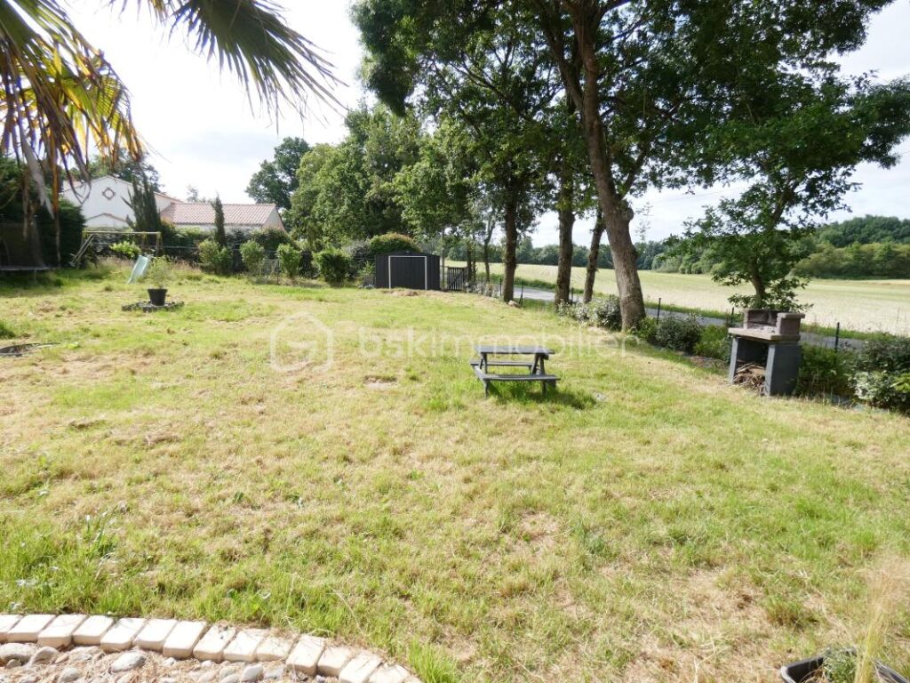 Maison 6 pièces 120 m2 – 6 pièces – 5 chambres – 120 m²